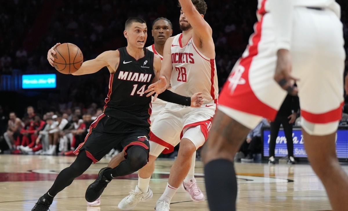 热火球员公开质疑裁判判罚尺度，引争议，表示不会关系的人这是建设资料对于的人.的简单介绍