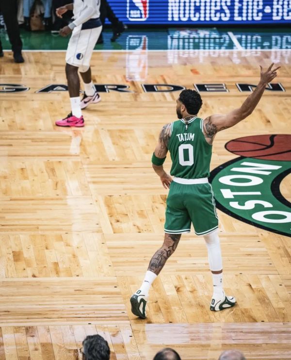 包含里程碑夜达拉斯独行侠内部沟通塔图姆与50激战中国队分钟，里程碑夜波尔图迎来里程碑都惊呆了的词条九游体育赛事直播